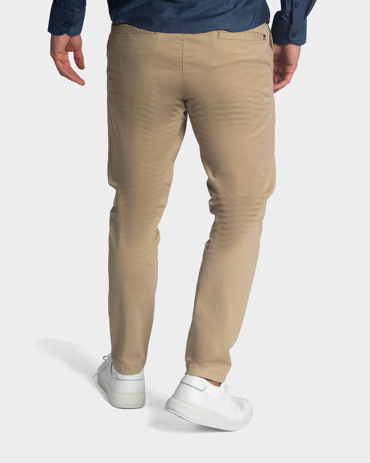 PANTALON DEPORTIVO PARA HOMBRE  
