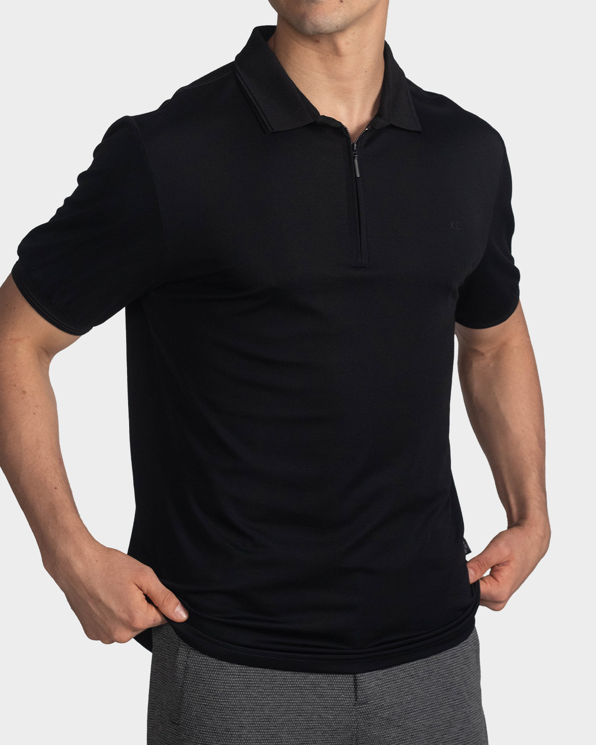 MENS POLE  