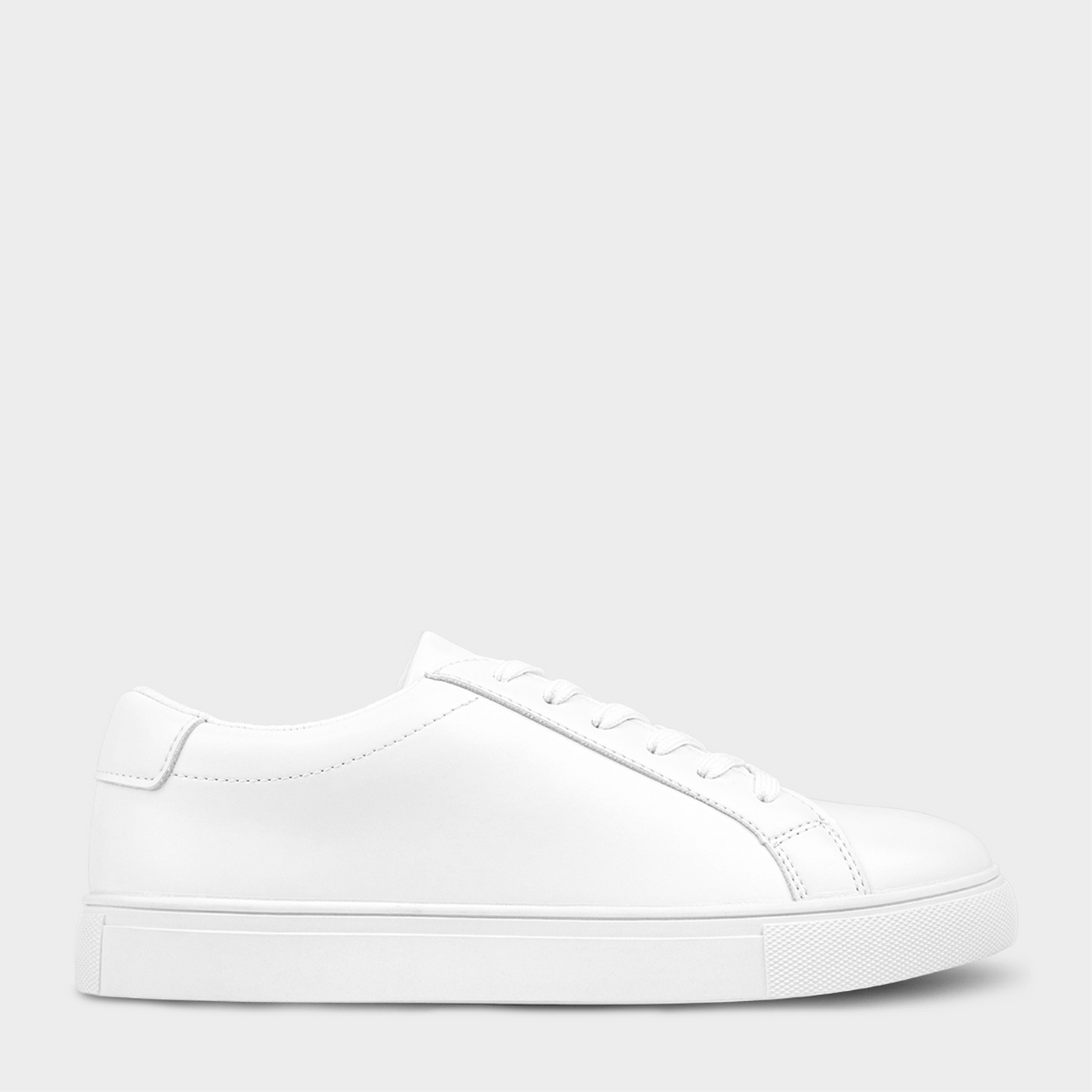 RENEGADE SNEAKER   