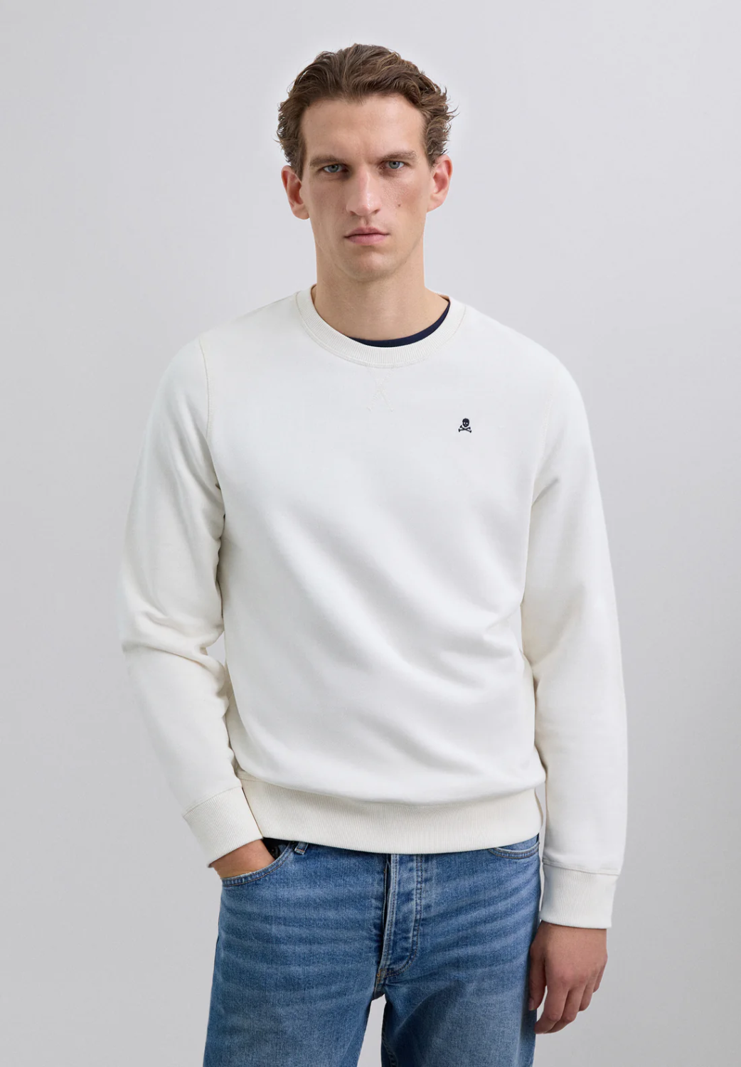 SCNOS FADE SWEATER 